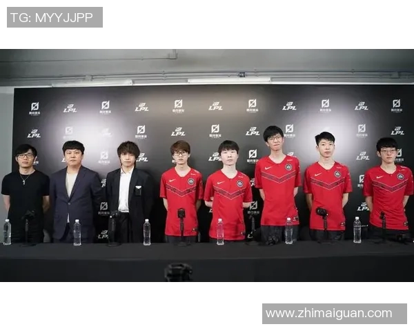 王者荣耀焦点LNG战队协作策略与团队配合的深度分析与探讨 王者荣耀焦点LNG战队协作策略与团队配合的深度分析与探讨